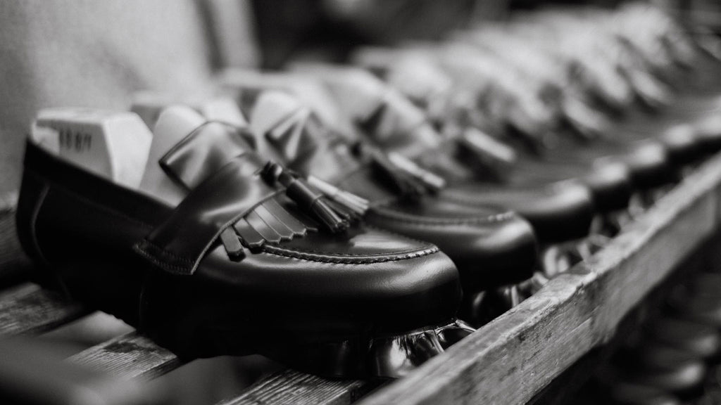 FACTORY VISIT: CHARLIE THOMAS