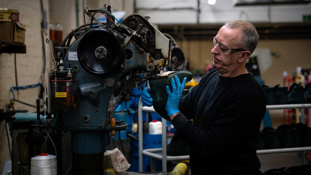 FACTORY VISIT: HOSSAIN TOUTOUNCHIAN